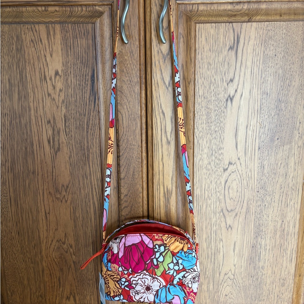 NWT Vera Bradley Camera Bag Colorful Floral Crossbody Bag